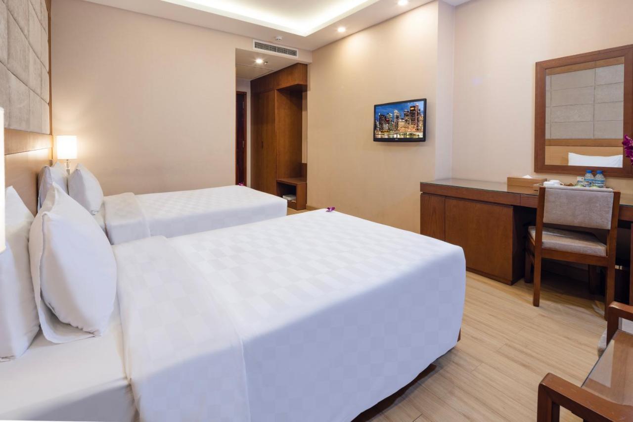 Eden Star Saigon Hotel Ho Chi Minh City Exterior photo